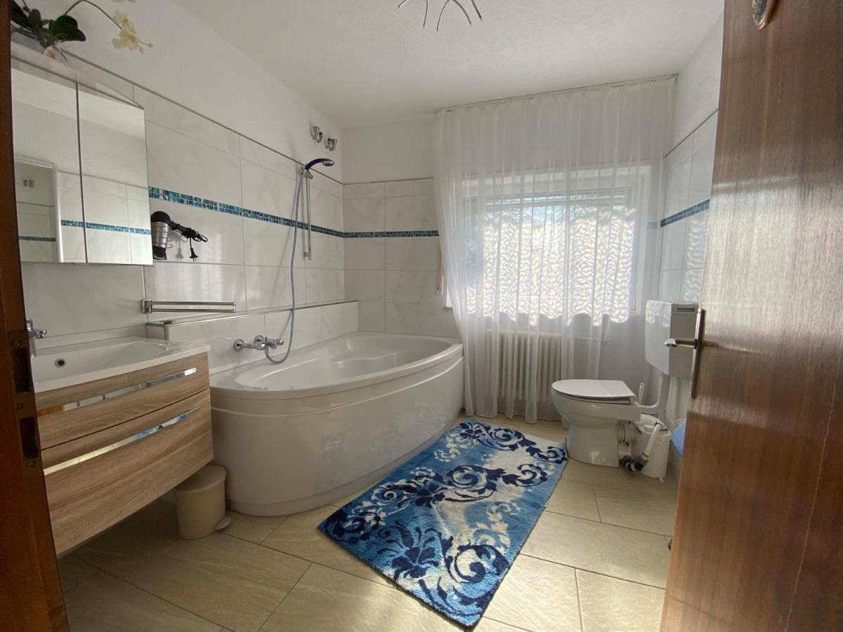 Ferienwohnung Mit Garten Pirmasens Zewnętrze zdjęcie